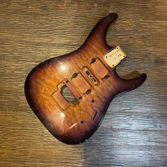 Mavis Electric Guitar メイビス ストラトシェイプ エレキギター
