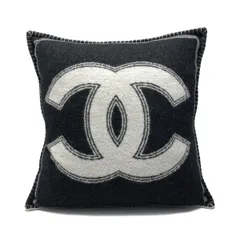 2026年最新】CHANEL クッションの人気アイテム - メルカリ