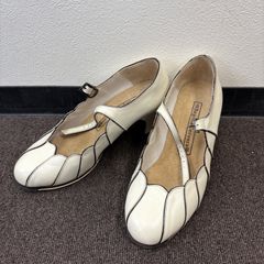 Item thumbnail for item b9869e42-5ef2-4788-a63b-c3c6687d8464