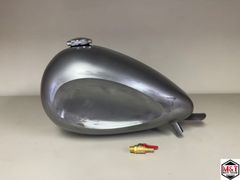 ハーレーXL系？カスタムペイント タンク - メルカリ