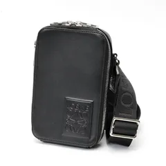 LOEWEロエベ　クロスボディ　ショルダーバッグ　美品 ロエベ LOEWE バッグ ショルダーバッグ カメラ クロスボディバッグ