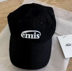 Item thumbnail for item ca39ddc3-ffd0-4ebe-a24b-e2a08d82589a