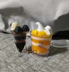 デザートパフェキーホルダーガチャ