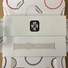 【KZ-0436】新品未開封 Apple Watch SE (GPSモデル) - 44mmスターライトアルミニウムケースとスターライトスポーツバンド - S/M