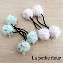 ダブルポンポンヘアゴム 《2個セット》 ピンク グリーン ヘアゴム おくくり 髪くくり ツインテール キッズ キッズヘアゴム かわいい キュート フワフワ モコモコ ポンポン
