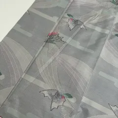 裄67 本場大島紬 白大島紬 正絹 美しい蝶の絣 袷 着物 MK-531