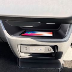 w447 vクラス 後席置くだけ充電器 2個セット - メルカリ