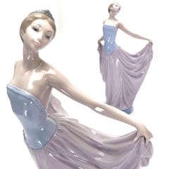極美品 完品】ロイヤルドルトン フィギュリHappy Days HN5687 - メルカリ
