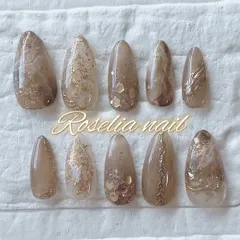 【オーダー】【No.09】冬･柔らかブラウン×ゴールド･ニュアンス･大人可愛い･キレイ系･綺麗･奥行き･ミラー･キラキラ･ネイルチップ