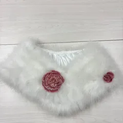 ⭐︎美品  ショール  ファー　毛皮  ホワイト　花　成人式  振袖　正月　結婚式