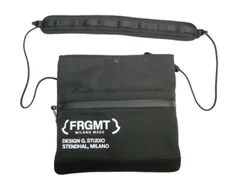 2025年最新】moncler fragment サコッシュの人気アイテム - メルカリ