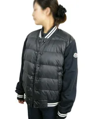 【MONCLER/モンクレール/FELPA APERTA CON ZIP/スタジャン型ダウンジャケット/ライトダウンジャケット/ライトダウンパーカー/ダウンカーディガン/スウェットダウン/ニットダウン/メンズ/2023-2024AW/秋冬/778/ダークネイビ