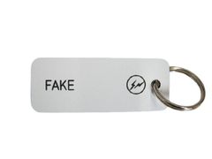限定50個 FRGMT Keytag VARIOUS KEYTAGS 限定50個 FRGMT Keytag VARIOUS KEYTAGS - メルカリ