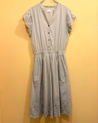 URBAN RESEARCH DOORS スカラップ刺繍ワンピース