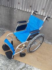 日進医療器 自走用 超軽量 ノーパンクタイヤ 車椅子 カルアルファ