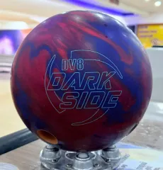 【新品未使用】コリジョンディザストラス15ポンド 普通じゃないから誰もがストライク量産！ DV8 コリジョン ディザ