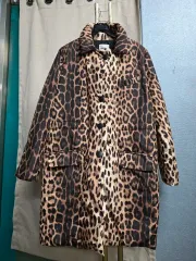 2025年最新】MOSCHINO ダウンジャケットの人気アイテム - メルカリ