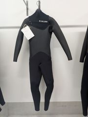 FUTURE tomo quad フューチャー フューチャーフィン トモ クアッド