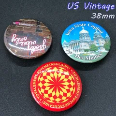 缶バッジ アメリカ 輸入 雑貨 ビンテージ 3個セット 『 アイオワ州議会議事堂 デモイン 写真ロゴ 』 当時物 ヴィンテージ バッチ ピンバッチ ※ メッセージ ノベルティー 広告 レトロ ( BAT1514 )