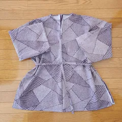 紬の　チュニックブラウス　共布のベルト付き　着物リメイク