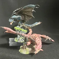 モンスターハンター モンハン フィギュア クリエイターズモデル 蒼火竜 リオレウス亜種 桜火竜 リオレイア亜種 ハンターズショップ 限定