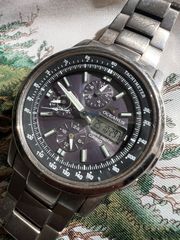 カシオ DW-2000 ソーラーバッテリー スクエア デジタル文字盤 動作