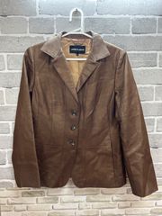 Item thumbnail for item ca696d9e-ecd4-4b75-a456-c60bce74a444