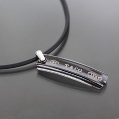 ☆人気の廃盤品☆【ティファニー】1837バーブラックチタン