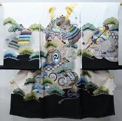 お宮参り 産着 のしめ 男児 男の子 正絹 綸子地 豪華絢爛 金刺繍 白色×黒色 兜 祝着 一つ身 掛け着 熨斗目 NO42754