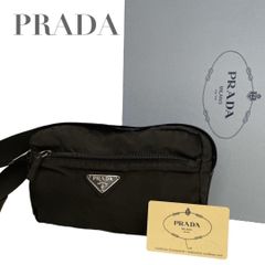 極美品　プラダ　三角ロゴ　ナイロン　メッセンジャー　ショルダーバッグ 4715 極美品 プラダ 三角ロゴ ナイロン メッセンジャー ショルダーバッグ 4715