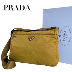 希少 プラダ ナイロン ハーフムーン 三角ロゴ ショルダーバッグ 黒