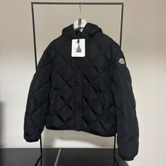 2025年最新】arvouin モンクレールの人気アイテム - メルカリ