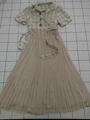◇ ⊂ MAJESTIC LEGON チェックシャツ切替プリーツワンピース ベージュ系×オフホワイト系 M レディース E  【1508250038419】