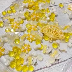 デコ ネイル パーツ 50g 量り売り B品 ハローキティ キティちゃん リボン イエロー 系 蓄光