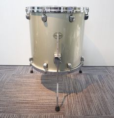 Item thumbnail for item 83d1a87a-7456-44e2-9565-df08b8210c8e