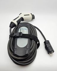 ヒョンデ hyundai EV充電用ケーブル 200V HYUNDAI 200V EV Cable ヒョンデ電気自動車用充電ケーブル - メルカリ