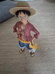 ONE PIECE ルフィ フィギュア