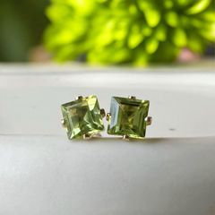 天然ミャンマー本翡翠 シルバー925 長方形 ピアス - メルカリ