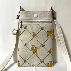 スマホポシェット 黄色い小鳥柄  ショルダーストラップ付き