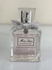 ￥３ミスディオール ブルーミングブーケ オードゥトワレ 30ml 残量たっぷり【美容品】【1】