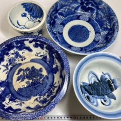 骨董品　古伊万里　転写　印判　煮物鉢　菊紋　椿紋　鳥紋　有田焼　アンティーク 骨董品 古伊万里 転写 印判 煮物鉢 菊紋 椿紋 鳥紋 有田焼