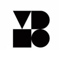 百福図紋賞盤 景徳鎮 陶磁器 現代工芸品 美術品 装飾品 置物 百福図紋賞盤 景徳鎮 陶磁器 現代工芸品 美術品 装飾品 置物 - メルカリ