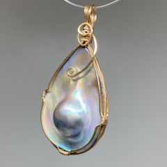 ♢miyumiyu♢K18 大粒ウェロオパール5ct ネックレスチャーム ♢miyumiyu様専用♢K18 大粒ウェロオパール5ct ネックレスチャーム
