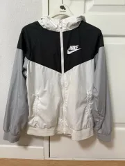 ナイキ キッズ ウィンドブレーカー ジャケット M ウィンドランナー