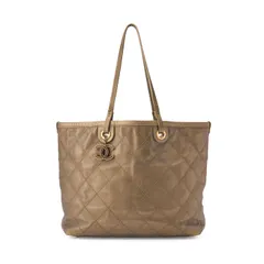 CHANEL シャネル　マトラッセ 　トートバッグ 　キャビアスキン 　ココチャーム付き　ゴールド　 ゴールド金具 　レディースバッグ ブランド【中古】【送料無料】