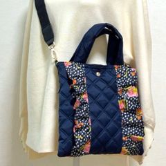 ラスト一点】リバティ ジュニパー 舟形ショルダーバッグ(20cm