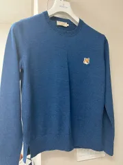 2026年最新】MAISON KITSUNE ニット・セーターの人気アイテム - メルカリ