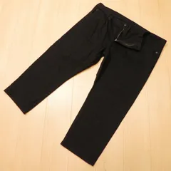 )835★ 大きいサイズ w44 ★ UNIQLO ユニクロ ローライズ スリムフィット ストレート セルビッチ ブラックデニム ブラックジーンズ 黒