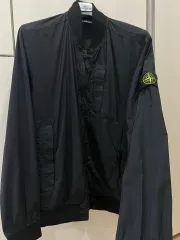 STONE  ストーンアイランド　リバーシブル　ブルゾンジャケット 2025年最新】STONE ISLAND ジャンパー・ブルゾンの人気アイテム - メルカリ