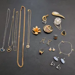 1 遺品整理　金　まとめ　ヴィンテージ　アクセサリー　指輪　ネックレス　断捨離 2025年最新】遺品 金の人気アイテム - メルカリ